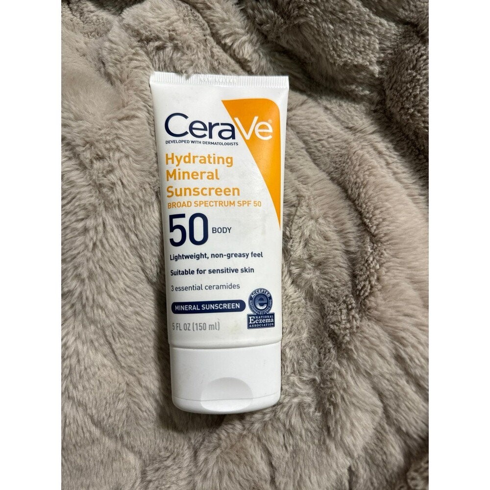 New CeraVe Hydrating Mineral Sunscreen SPF 50 Body exp 1/28